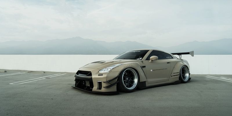 Nissan GT-R on Savini wheels